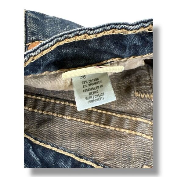 Big Star Liv Boot Jean Cutoff Distressed Shorts Size 28 - Picture 4 of 6